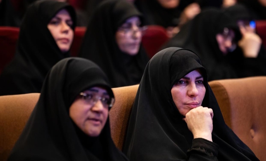 زنان تربیت یافته انقلاب؛ پیشگامان میدان های خدمت