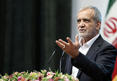 رهبر شهید وحدت اسلامی را اصلی راهبردی برای عزت، استقلال میدانستند