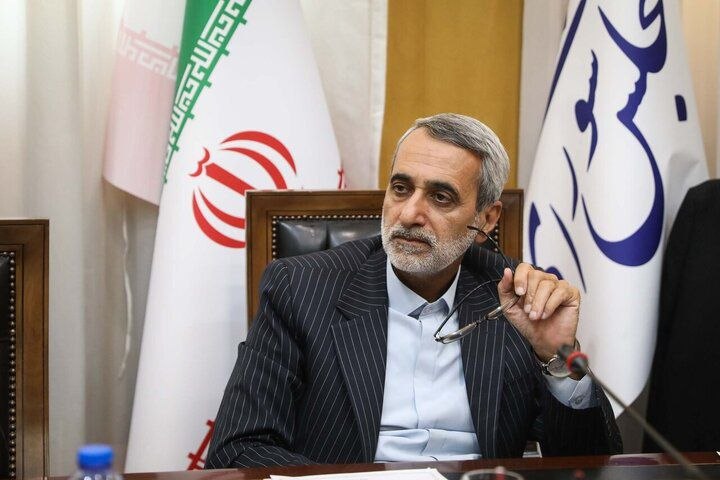 مجلس بدون توجه به حواشی، طرح مقابله با نفوذ را بررسی می‌کند