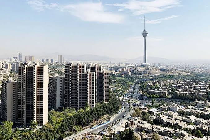 سکونت ۱.۳ میلیون سالمند در تهران/ زنگ «خرد و تجربه» وارد مدارس می‌شود