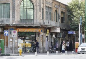 کوچه‌های قدیمی در قلب تهران پرجنب‌وجوش